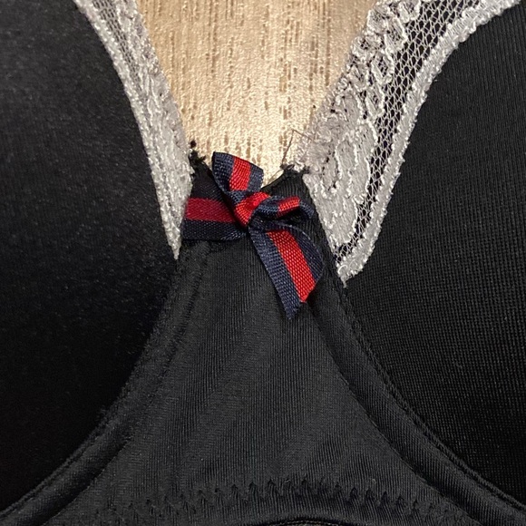 Tommy Hilfiger Size 34B Bra - Picture 6 of 7